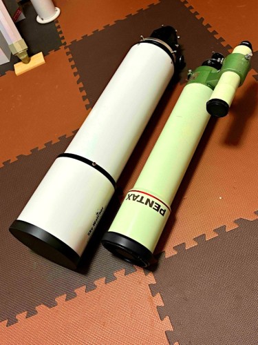 写真-4：往年の10cmアポと最新15cmアポの比較